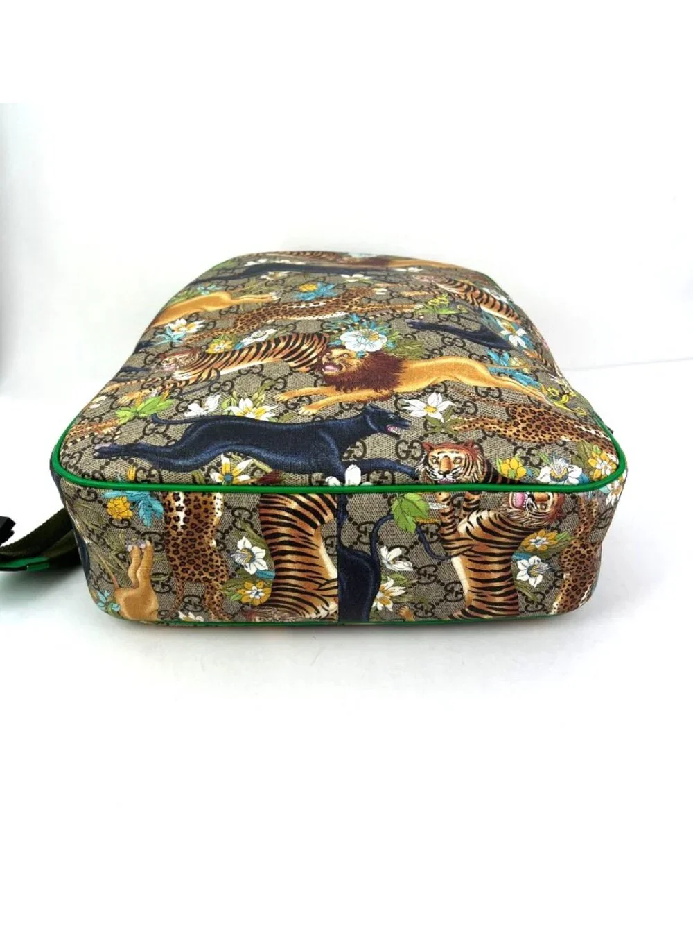 Gucci GG Supreme Feline Childrens Dome Multicolor Backpack